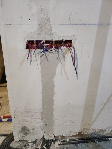 Elektrik işləri: Illərin təcrübəsi keyfiyyətli iş evlərin,obeyktlərin elektrik montajı -da lalafo.az — 6 Elektrik işləri: Illərin təcrübəsi keyfiyyətli iş evlərin,obeyktlərin elektrik montajı — 6