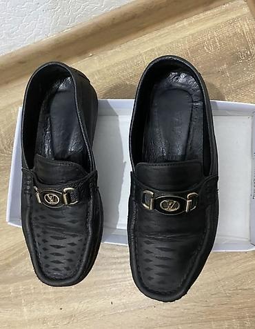mokasinlər: Rəng - Qara Mokasinlər, Crocs, Ölçü: 34, Oğlan üçün — 2