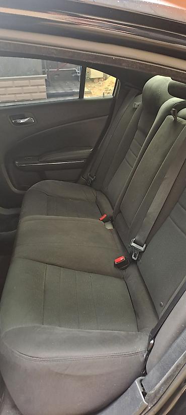 dodge caliber: Dodge Charger: 3.6 l | 2012 il 220 km Sedan — 6