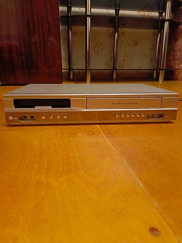 dvd satisi: LG DVD/VHS kombi pleyer Xüsusiyyətlər: - LG markalı kombinə olunmuş — 1