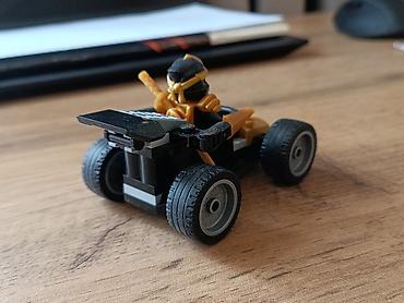 lego ninjago: Mini konstruksiya maşını – ninza fiquru ilə - Bloklardan yığılan — 2