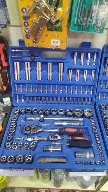 продажа бу инструмента: Açar dəsti yeni keyfiyyətli qalovka