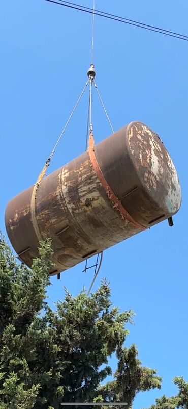 bağ üçün çətir: Bak, Metal, 1500 l l, İşlənmiş, Ünvandan götürmə