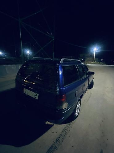 авто кочкор: Opel Astra: 1996 г., 1.6 л, Кол менен иштөөчү, Бензин, Универсал — 7