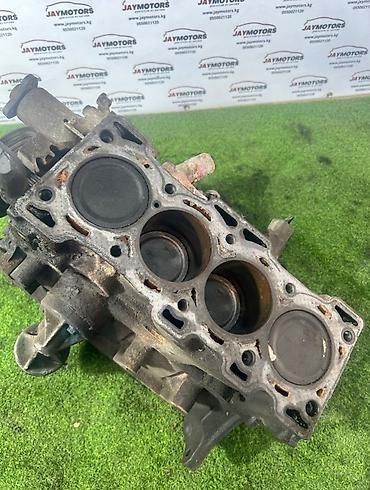 ej 20: Блок двигателя Suzuki Alto F10D 1.0 1998 (б/у) — 2