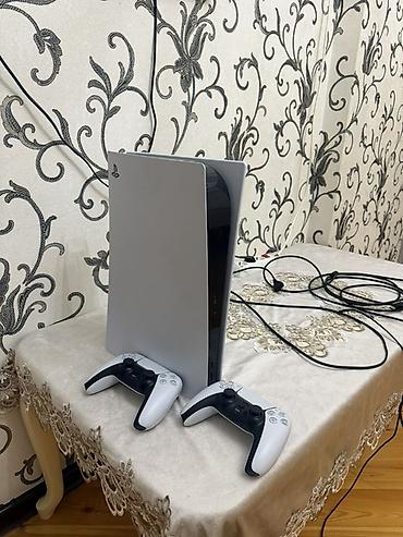 ps3 hard disk: PlayStation 5 (Disk versiyası) oyun konsolu - Model: Sony PlayStation — 3