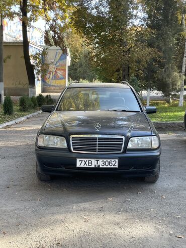 срочно продаю в связи с переездом: Mercedes-Benz C-Class: 1999 г., 1.8 л, Механика, Бензин, Седан