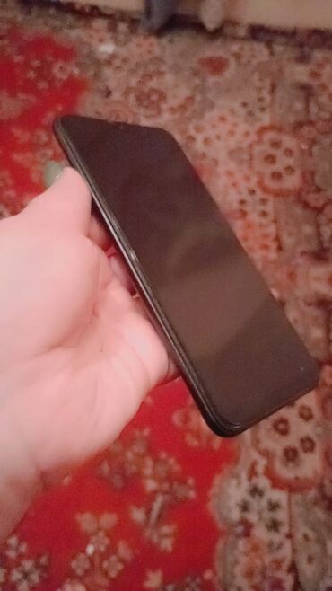 samsunq a21: Samsung Galaxy A10, rəng - Qara