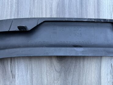 Бамперы и комплектующие: Накладка на бампер Toyota, Б/у, Оригинал — 8