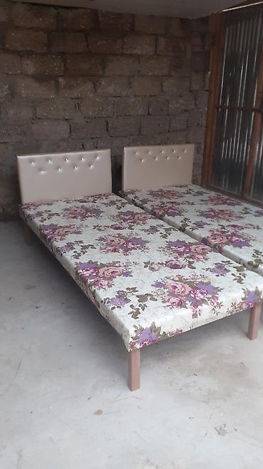 Kravat
Taza hazırı var 2 adad
Çatdırılma münasib qiymata