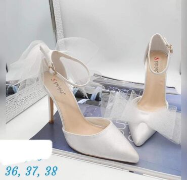 zelene salonke: Pumps, 40