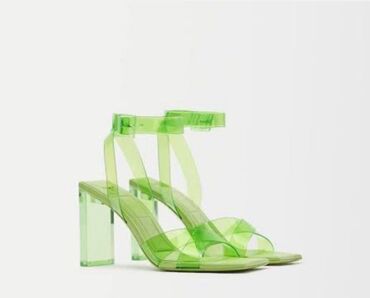 sandale 41 broj: Sandals, Bershka, 41