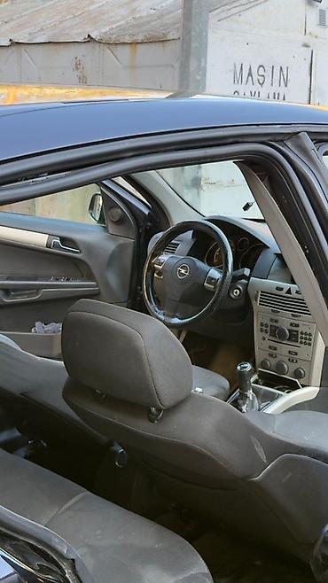 Opel: Opel Astra: 1.3 l | 2008 il 395000 km Sedan — 8