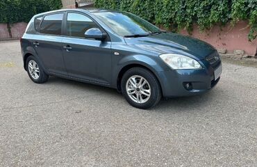 Kia Ceed: 1.6 l | 2008 il Hetçbek