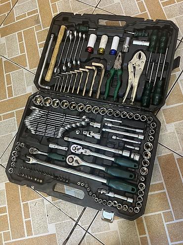 srunv auto tools: Universal alət dəsti – sərt plastik çamadan içində tam komplekt — 1