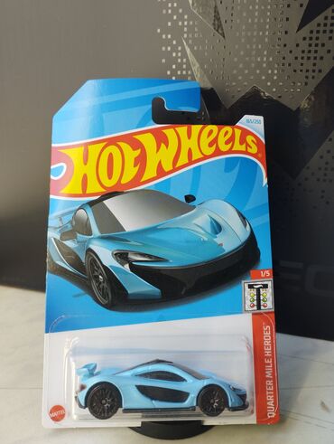 Avtomobil modelləri: Hot Wheels McLaren P1 HW Quarter Mile Heroes 1/5 Uzun kart, qapalı