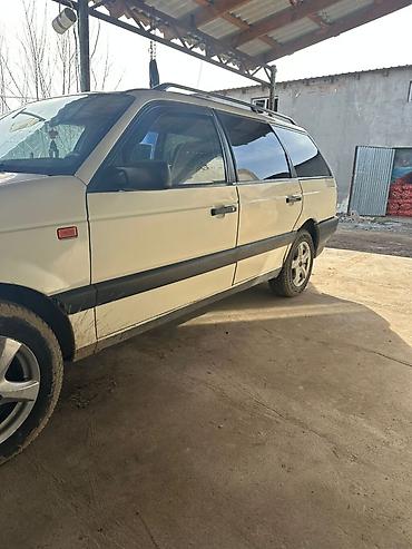 Volkswagen: Volkswagen Passat Variant: 1993 г., 1.8 л, Механика, Бензин, Универсал — 7