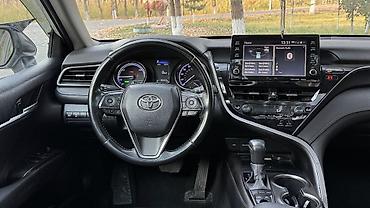 алтын жуугуч: Toyota Camry: 2022 г., 2.5 л, Вариатор, Гибрид, Седан — 8