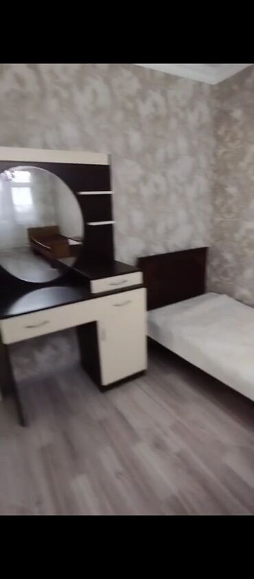 Otaqların uzunmüddətli kirayəsi: Gencə.Şeheri. Pasolkada.5/5. 1. otaq. tam.temir. evdəki -da lalafo.az — 2 Otaqların uzunmüddətli kirayəsi: Gencə.Şeheri. Pasolkada.5/5. 1. otaq. tam.temir. evdəki — 2