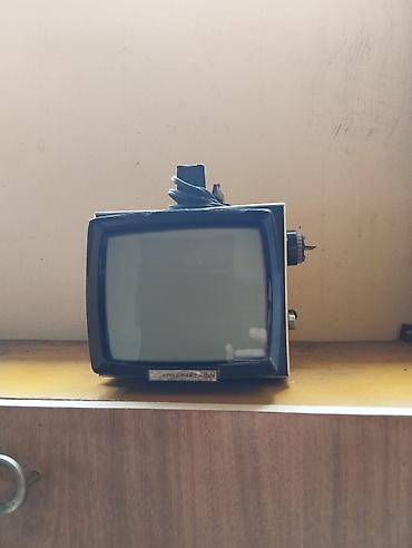 tv bu 2: Retro portativ televizor( Vl-100) Leninin adına tv di,o vaxtlar məşhur — 1