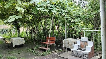 1 комнатная квартира снять: Kirayə üçün 3 otaqlı, tam mebellı mənzil günlük kirayə verilir - — 10