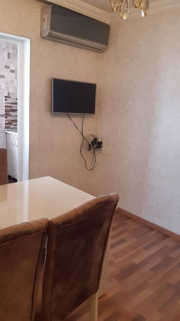 Uzunmüddətli kirayə mənzillər: Binəqədi rayonu,avtovağzal metrosuna piyada 5 dəqiqəlik məsafədə, 5 — 3