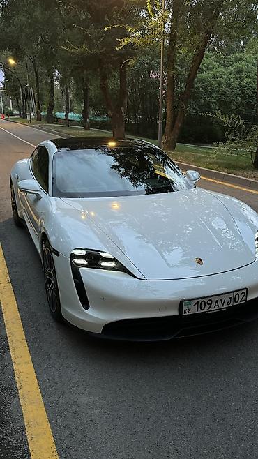 Porsche: Porsche : 2022 г., Электромобиль, Седан — 12