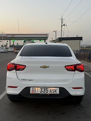 Продажа авто: Chevrolet Onix: 2021 г., 1 л, Автомат, Бензин, Седан — 4