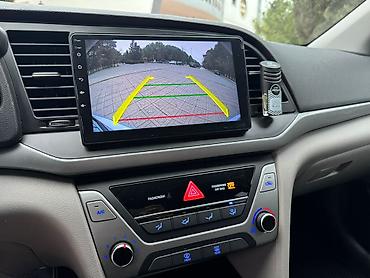 domkrat satisi: Hyundai Elantra: 0.2 l | 2018 il Sedan — 5