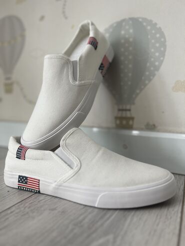 Мужская обувь: Кеды с USA р41 новые в оригинале!
