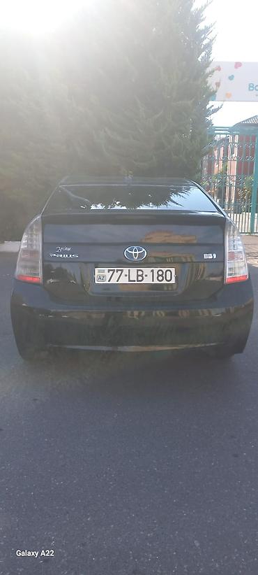 prius maqnitola: Toyota Prius: 1.8 l | 2011 il Hetçbek — 7