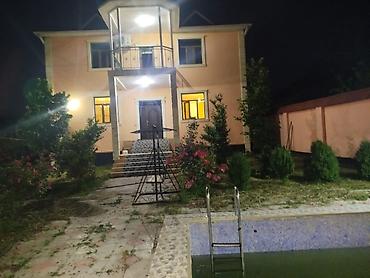 Günlük kirayə evlər: 220 kv. m, 7 otaqlı — 13
