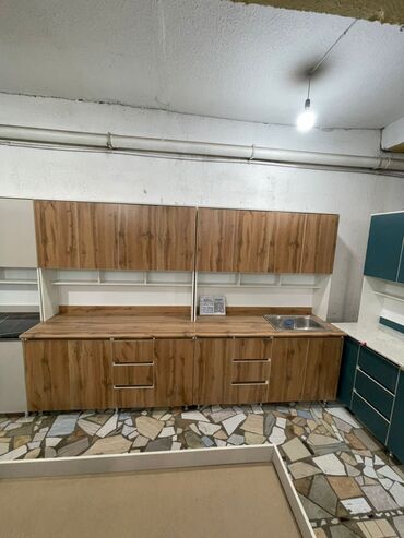 Кухонные гарнитуры: Кухонные гарнитуры,кухня,диван,камот,тумпочка,тумпочка,спальный — 14