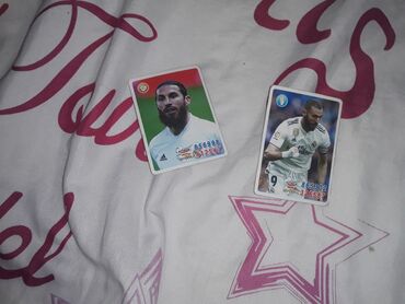 brend usaq geyimləri: Realin kartlari özel