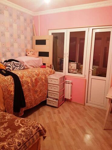 Köhnə tikili: Bakı, 5 otaqlı, Köhnə tikili, 100 kv. m — 5