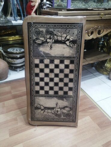 Şahmatlar: 1 ci şəkildəki nərd 25azn Şahmat və şaşki lövhəsi var Milli Faner — 9