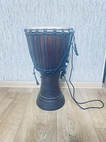 Барабаны: Африканский барабан дjembe (джембе) Привезенные из Индии. - Корпус — 1