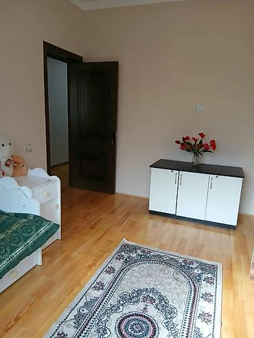 3 bucaq evler: Məhsul: 3 otaqlı, tam mebellı yaşayış evi (daxili şəkillərdə) Təsvir — 7