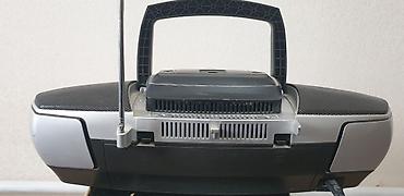 sansui s65: Бумбокс LG SB 74, радио работает, есть аукс, также вход для флешки — 5