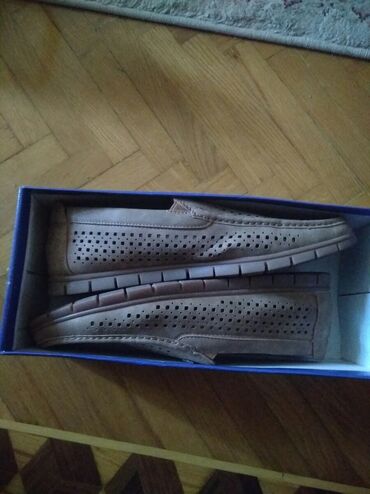 ters ayakkabı v Azərbaycan | UŞAQ AYAQQABILARI: Ayakkabi satilir teze veziyyetdedir demey olar 1-2 defe qelnilib,olcu