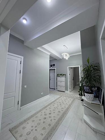 2 8: 3 комнаты, 90 м², Асанбай мкр Элитка, 6 этаж, Евроремонт — 1