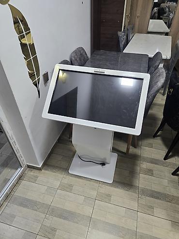kassa pos terminal: Interaktiv infokiosk / self-service terminal - Böyük diaqonallı — 1