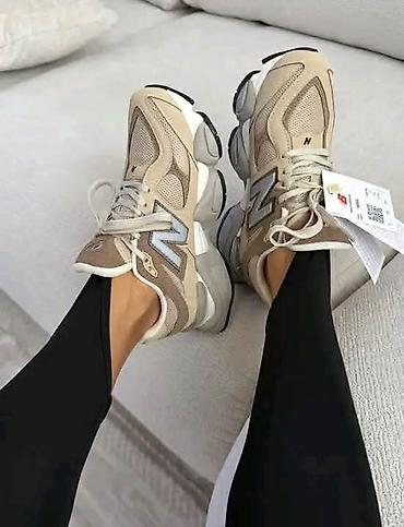 Patike: NB 9060 A klasa 
Cena: 5100
Brojevi: 36-40
PS✨ — 3