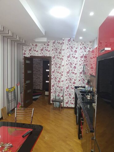 Uzunmüddətli kirayə mənzillər: Nəsimi rayonunda (20 yanvar metrosu) inşa edilmiş 17 mərtəbəli yeni — 4