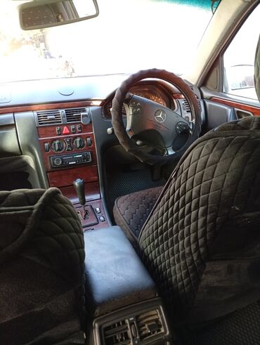 Mercedes-Benz: Mercedes-Benz E-Class: 2001 г., 2 л, Автомат, Бензин, Седан — 11