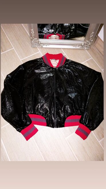 crna jakna sa krznom: Zara, S (EU 36)