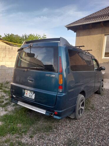 шашылыш сатам: Honda Stepwgn: 2000 г., 2 л, Автомат, Бензин, Вэн/Минивэн