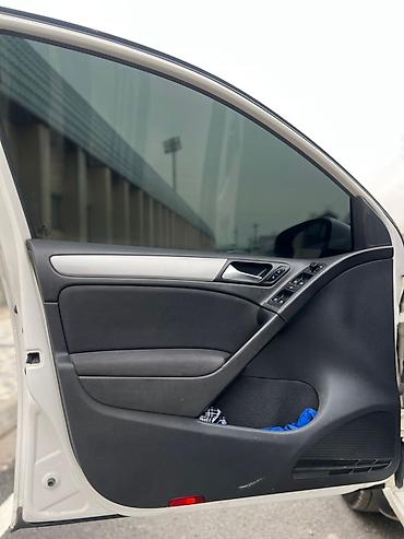 Volkswagen: Volkswagen Golf: 2010 г., 1.6 л, Автомат, Бензин, Хэтчбэк — 6