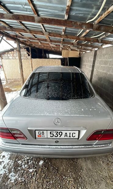 Mercedes-Benz: Mercedes-Benz E-Class: 1995 г., 2.3 л, Механика, Бензиновая, Седан — 18