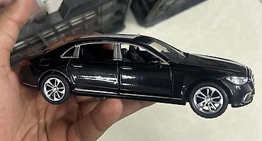 nerf satisi: Kolleksiya üçün die-cast miniatür sedan model avtomobil - Rəng — 10